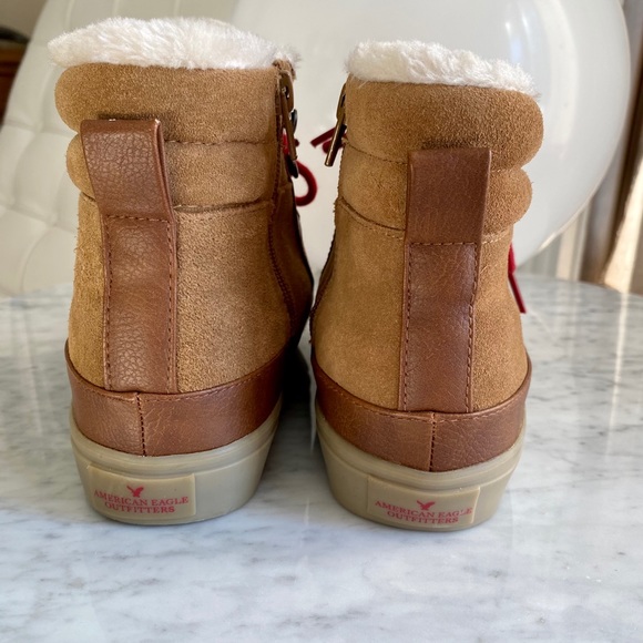 American Eagle Fur Lined Suede Sneaker Boots NWOT - Picture 10 of 11